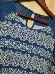 109F Blue &amp; White Printed Top (Women's)