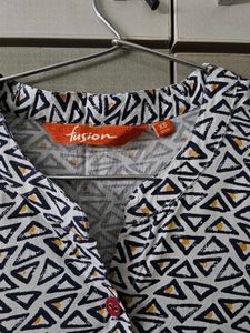 Geometric Printed Straight Kurtha