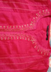 Rangmanch Beautiful Embroidered Kurta