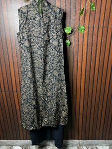 Elegant Black Kurta Set with Printed Jacket
