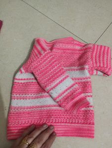 Baby Woolen Jersey With Same Leggy