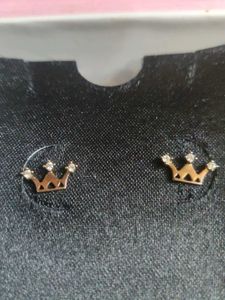 Cute Crown Stud Earrings