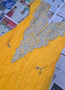 Elegant Yellow dress Intricate Silver Embelli