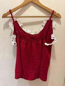 sale in just 200 a beautiful top 💯💯