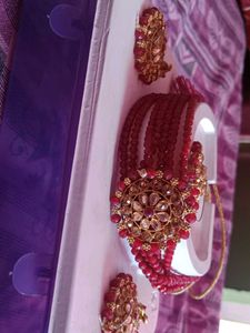 Stunning Red Beaded Jewellery Set