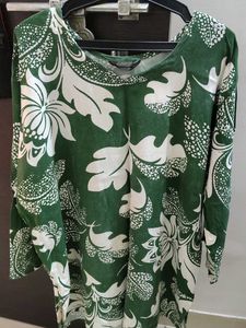 Stylish green &amp; White Printed Kurta