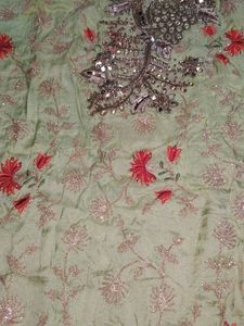 very good partywear suit without stiching