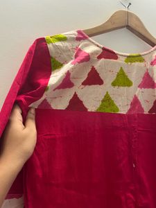 Vibrant Pink Kurta with Geometric Print