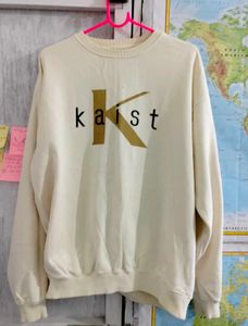 Oversized Cream "Kaist" Graphic Sweatshirt