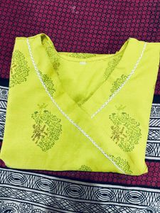 Vibrant Green Printed short kurti 🌿