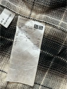 Uniqlo Button-up shirt
