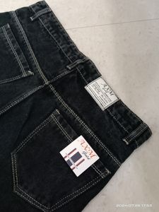 Stylish Black Wide-Leg Jeans