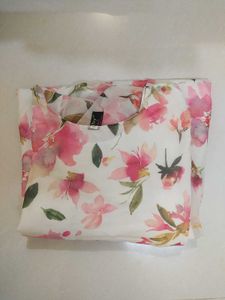 Elegant Floral Maxi Dress with shawl