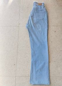 Light Wash Denim Jeans
