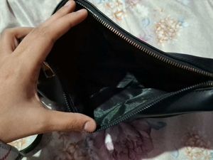 Chic Black Crossbody Bag