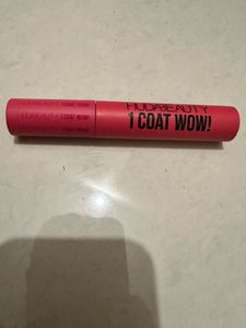 HUDA BEAUTY 1 COAT WOW!