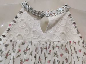 Chic Floral Halter Top with Embellished Neckline
