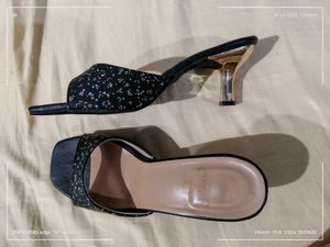 Drop Bold Slip-On 2 Block Heels