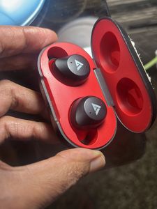 Wireless Earbuds Charging Case