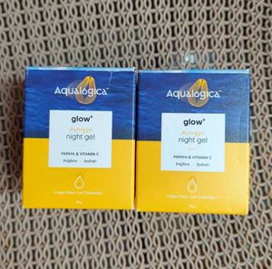 2 Aqualogica Glow+ Mousse Night Gel