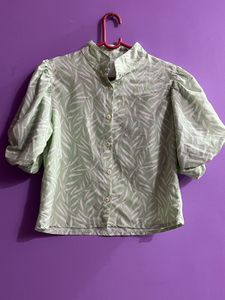 Light Green Leaf Print Puff Sleeve Blouse