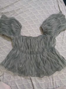 Grey Puff Sleeve Top