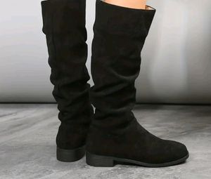 SSS Flat Knee Length Boots