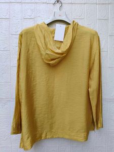 New with tag Korean Stylish Mustard Yellow Button-