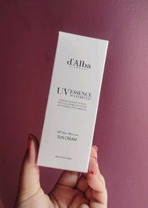 d'Alba UV Essence Waterfull+ Sun Cream
