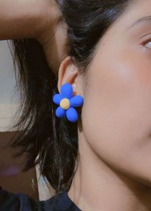 Cute Flower Stud Earrings Set of 4