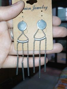 Stylish Silver Drop Earrings 🌟