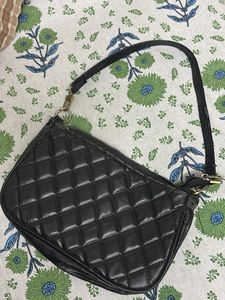 BLACK BAG