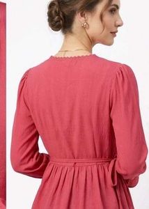 🌸Chic Pink Peplum Top🌸