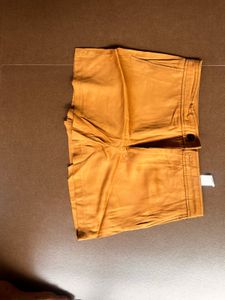 Stylish High-Waisted Brown Shorts