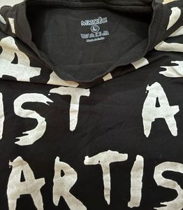 Trendy Black &amp; White "ARTIST" Printed Stretchy Cro