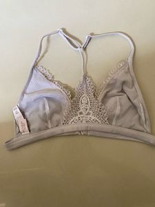 Lace Bra with Front Clasp