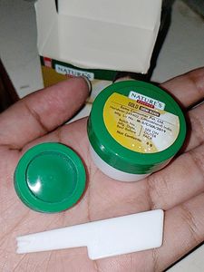 Nature's Gold Cream Bleach