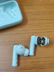 Boat Nirvana Earbuds Case