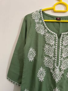 Chikankari Embroidered Kurta