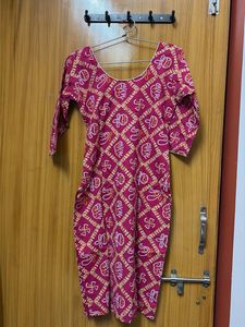 Stylish Pink Bandhani Kurta