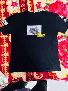 Black Graphic Print T-Shirt