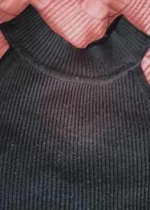Black Cold Shoulder Ribbed Knit Top