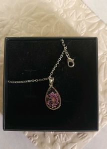 Dried Flower Resin Pendant Necklace