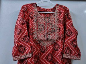 Red Bandhani Kurta Set with Sequins