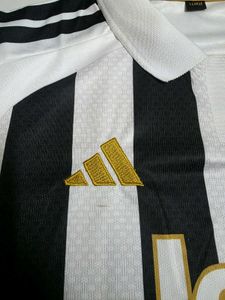 Juventus 26-27 Home Jersey