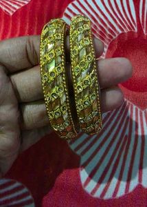 Golden Designer Kundan Style Bangle