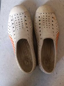Native Shoes Jefferson Perforated