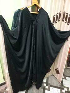 Elegant Black embroidery less abaya