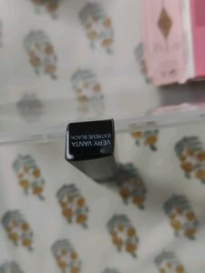 HUDA BEAUTY dual Eyeliner
