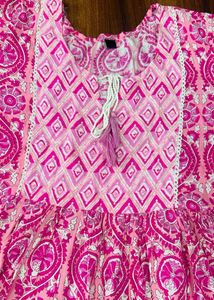 Beautiful Pink lace Dress / kurti for women 38size